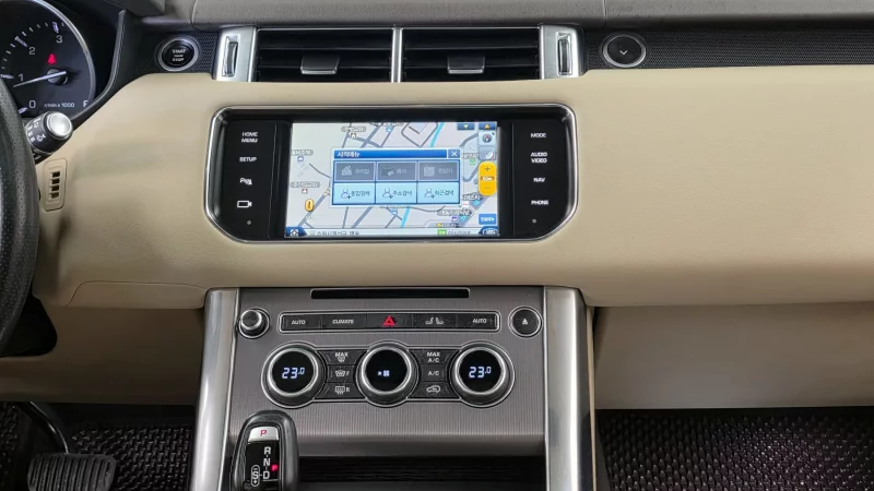 Land Rover RANGE ROVER SPORT