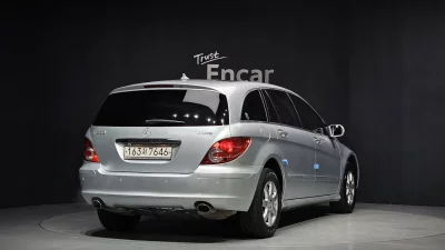 Mercedes-Benz R-Class