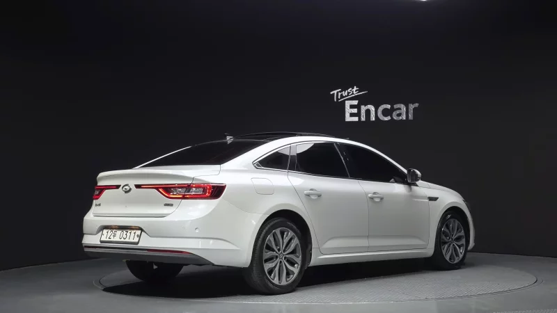 Renault Samsung SM6