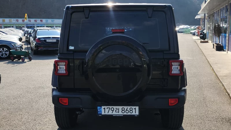 Jeep WRANGLER