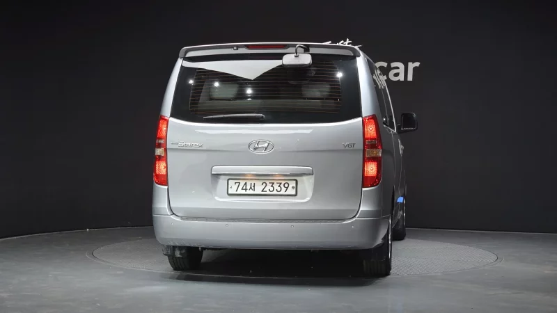 Hyundai Grand Starex