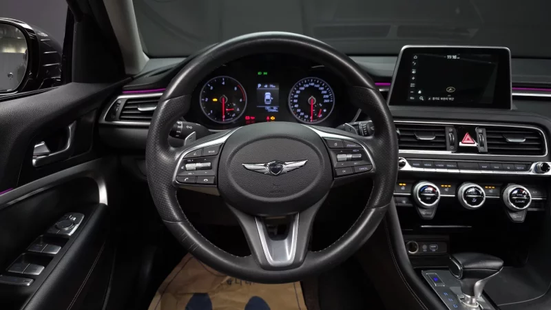 Genesis G70
