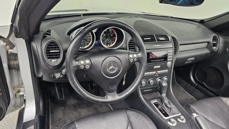 Mercedes-Benz SLK-Class