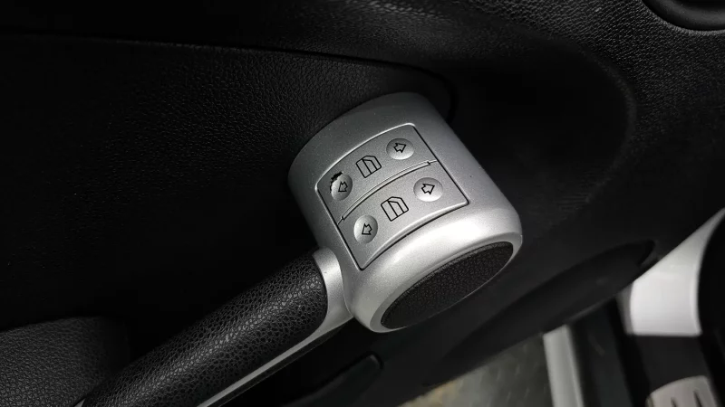 Mercedes-Benz SLK-Class