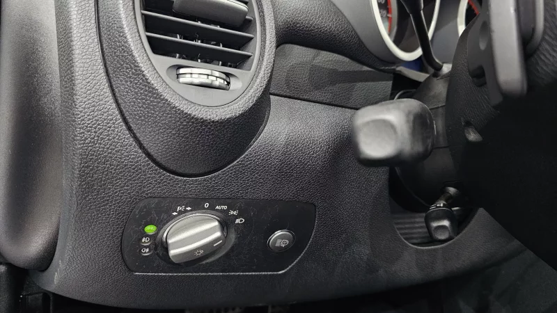 Mercedes-Benz SLK-Class