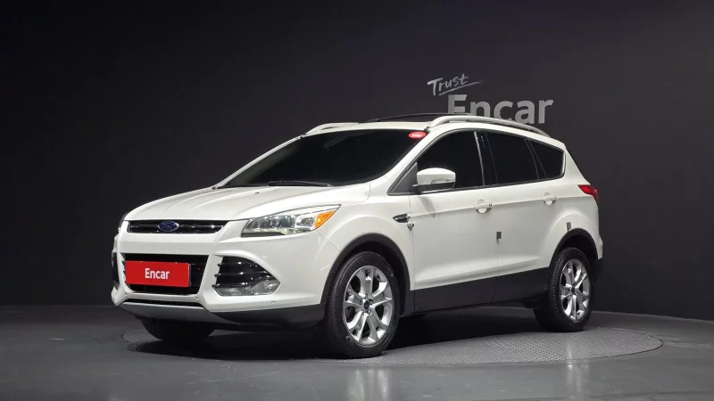 Ford ESCAPE
