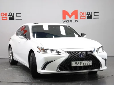 Lexus ES300h