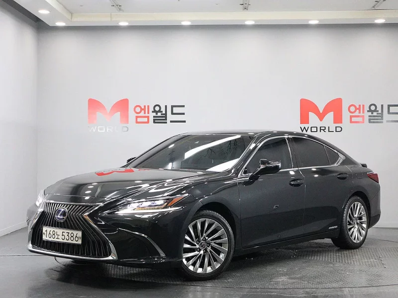 Lexus ES300h