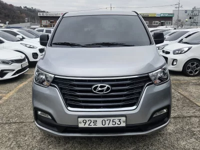 Hyundai Grand Starex