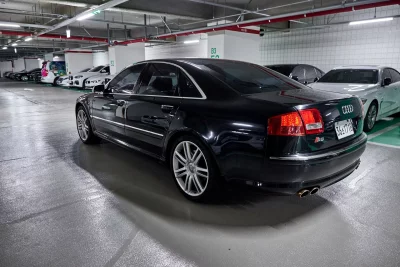 Audi S8