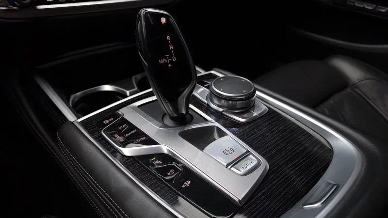 BMW 7-Series