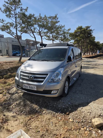 Hyundai Grand Starex