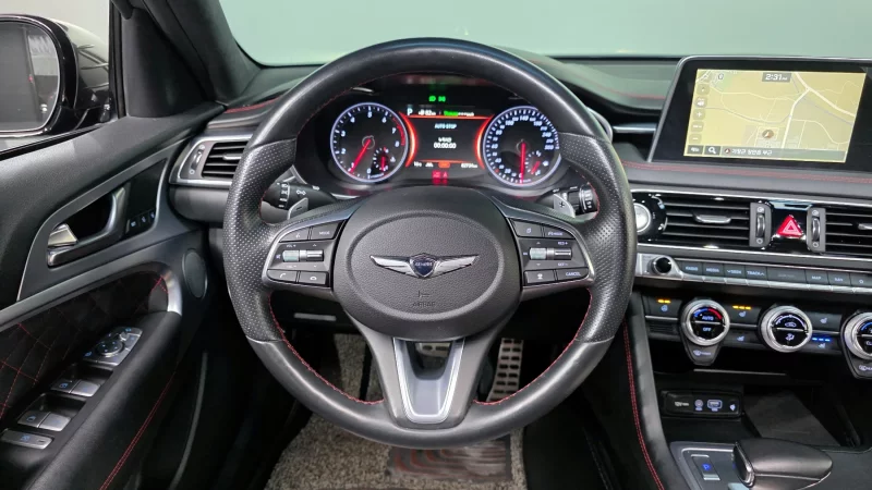Genesis G70