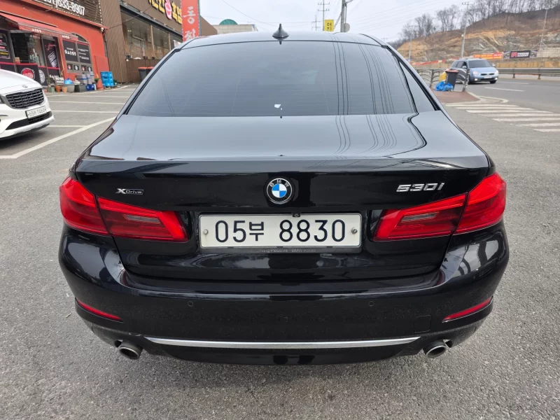 BMW 5-Series