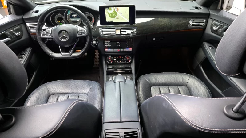 Mercedes-Benz CLS-Class