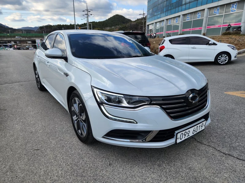 Renault Samsung SM6