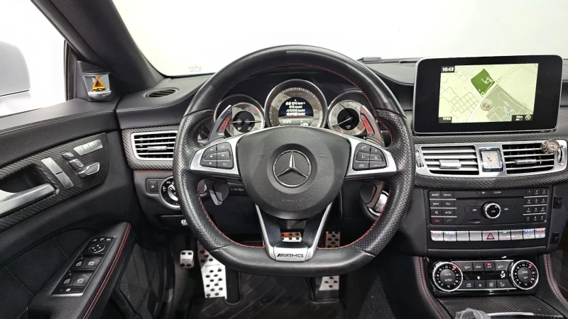 Mercedes-Benz CLS-Class