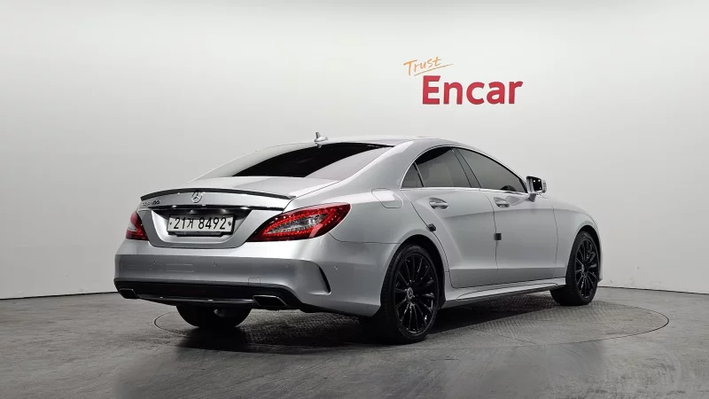 Mercedes-Benz CLS-Class