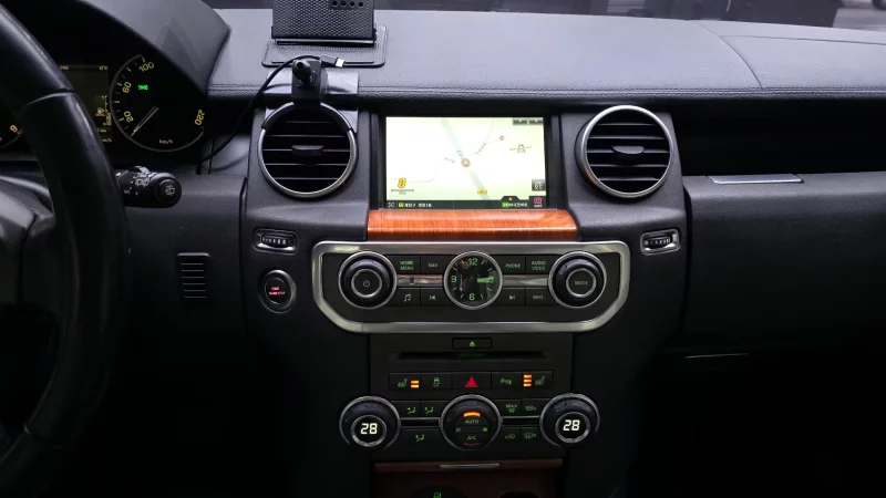 Land Rover DISCOVERY