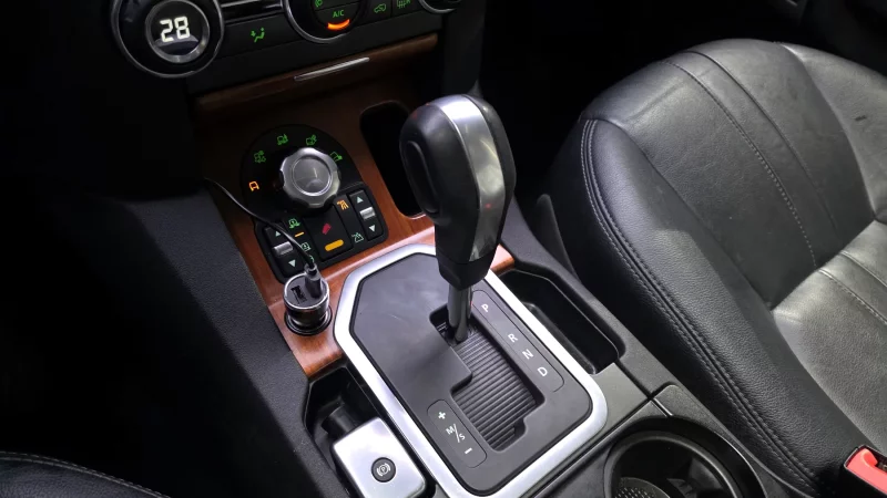 Land Rover DISCOVERY