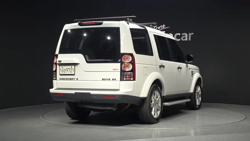 Land Rover DISCOVERY