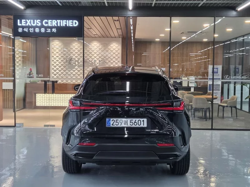Lexus NX350h