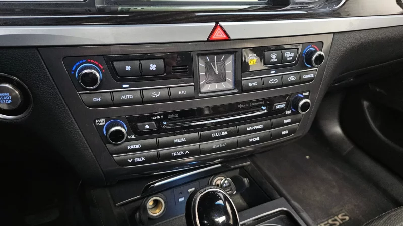 Hyundai Genesis