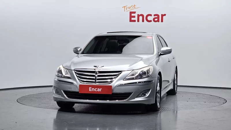 Hyundai Genesis