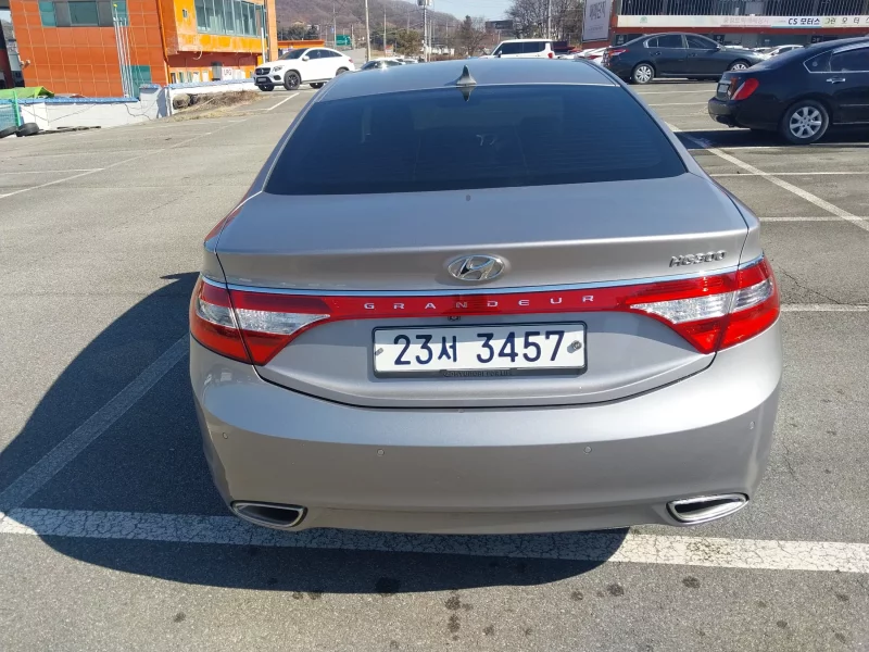 Hyundai Grandeur