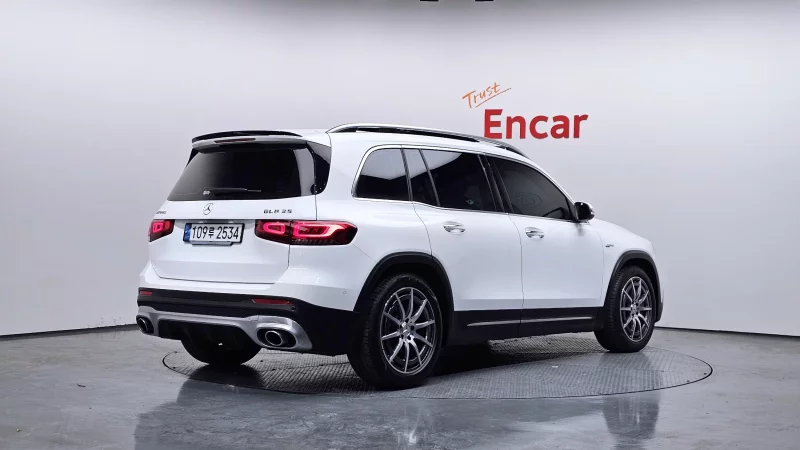 Mercedes-Benz GLB-Class