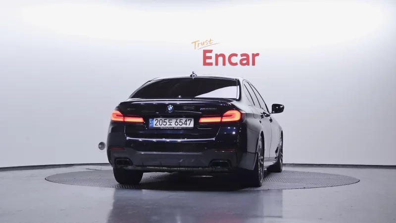BMW 5-Series