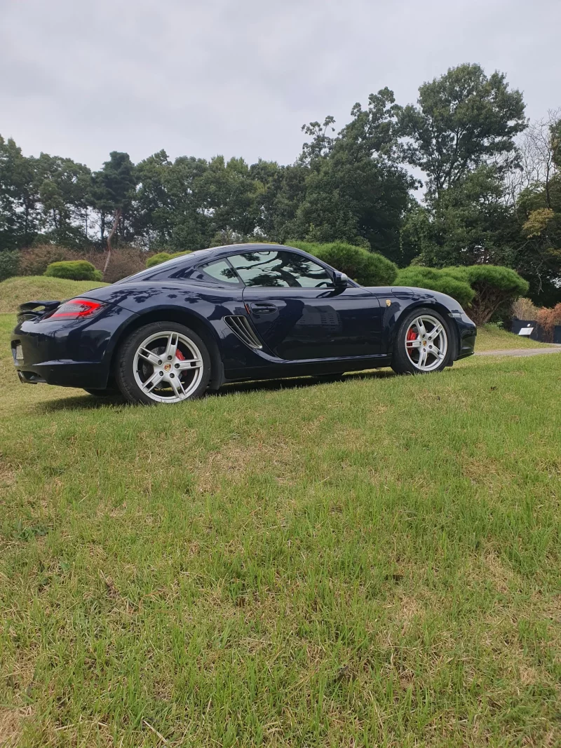 Porsche CAYMAN