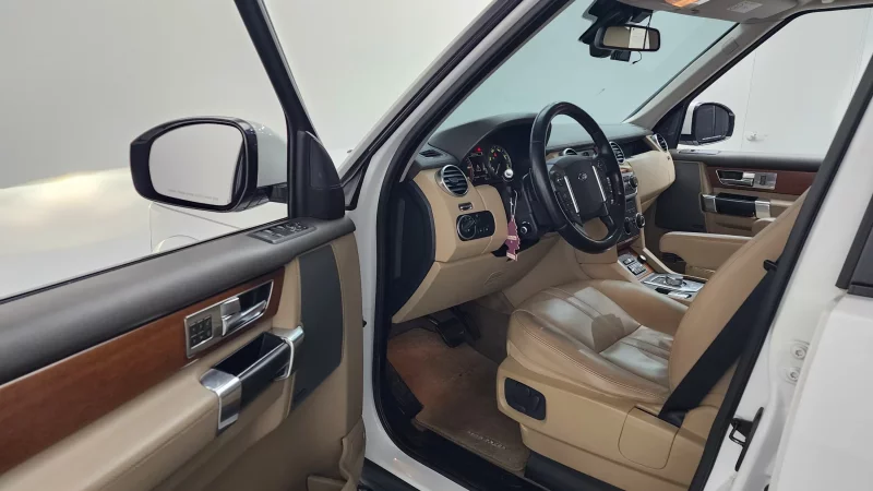 Land Rover DISCOVERY