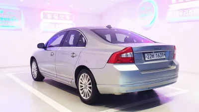 Volvo S80