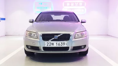 Volvo S80