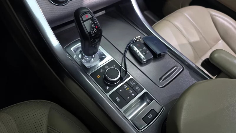 Land Rover RANGE ROVER SPORT