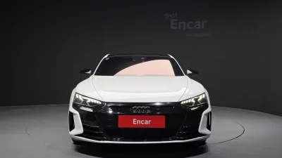 Audi E-TRON GT