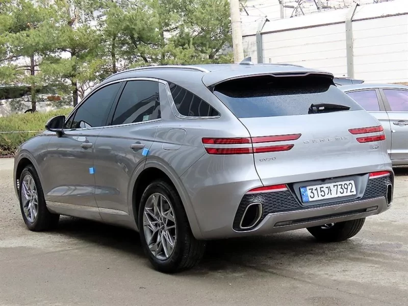 Genesis GV70