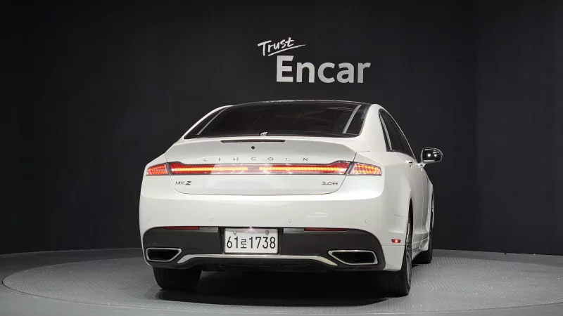 Lincoln MKZ