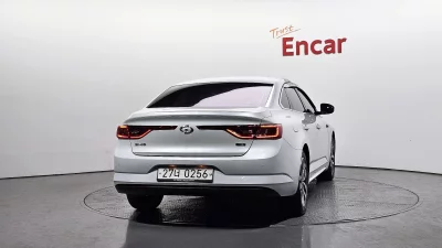 Renault Samsung SM6