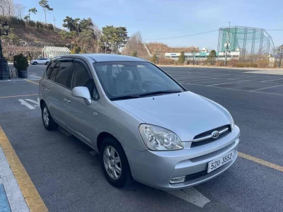Kia Carens