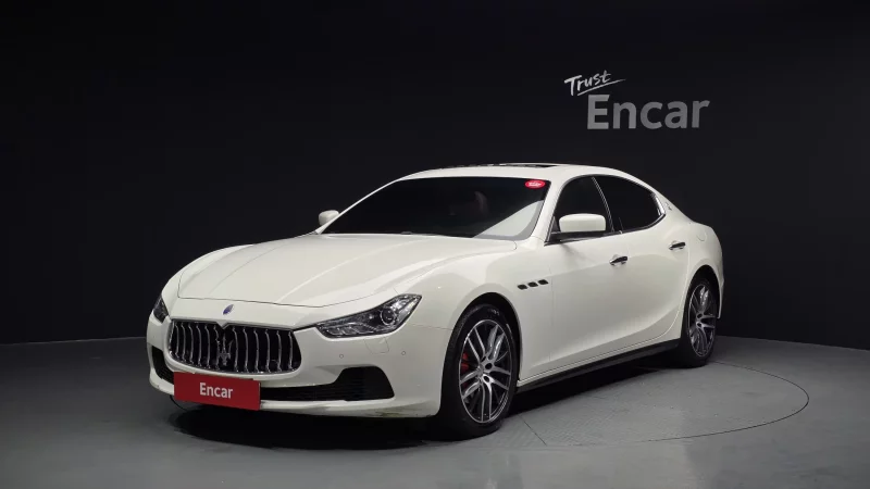 Maserati GHIBLI