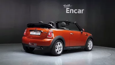 MINI Cooper Convertible