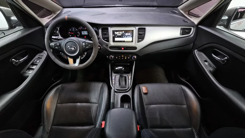 Kia Carens