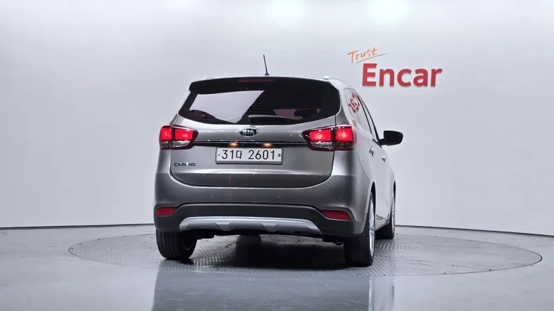 Kia Carens