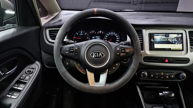 Kia Carens