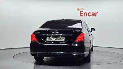 Genesis EQ900