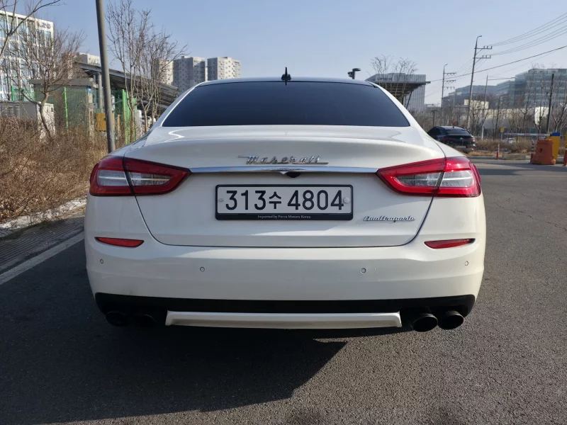 Maserati QUATTROPORTE