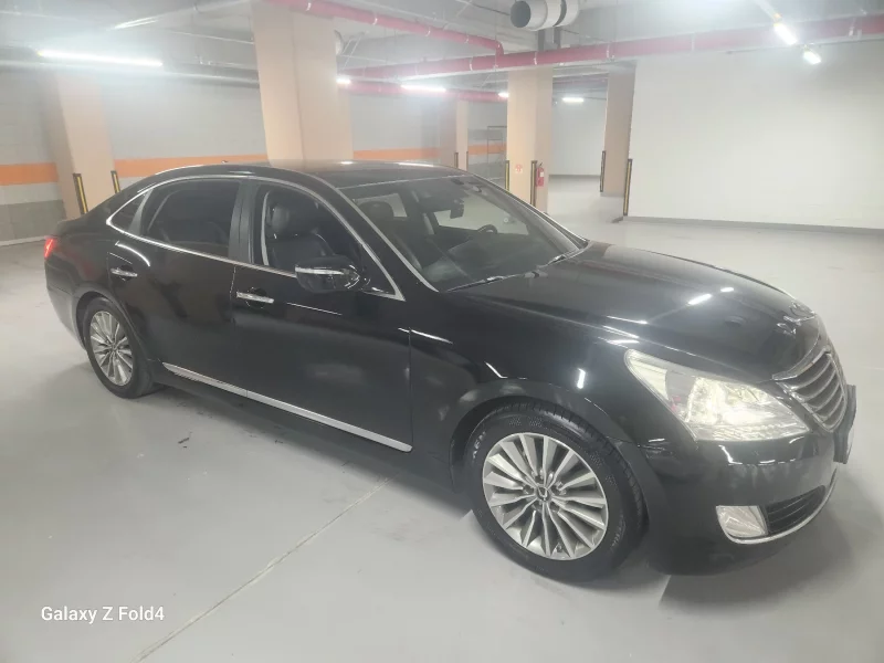 Hyundai Equus