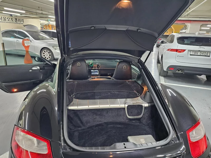 Porsche CAYMAN
